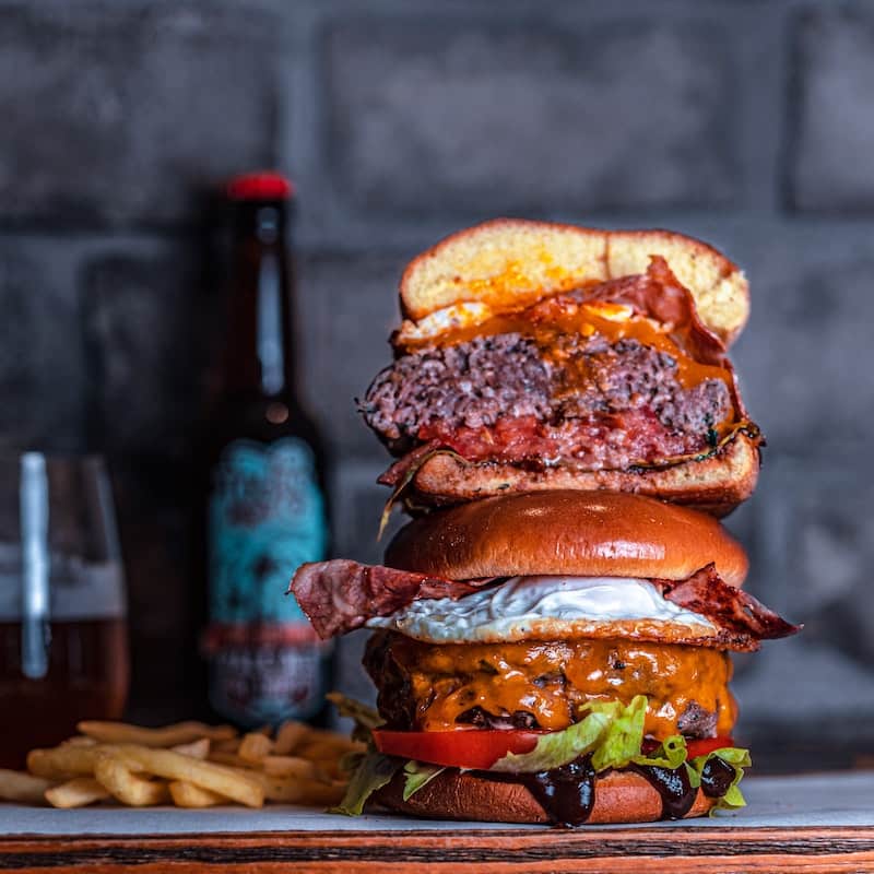 Photo of beatufily arranged food